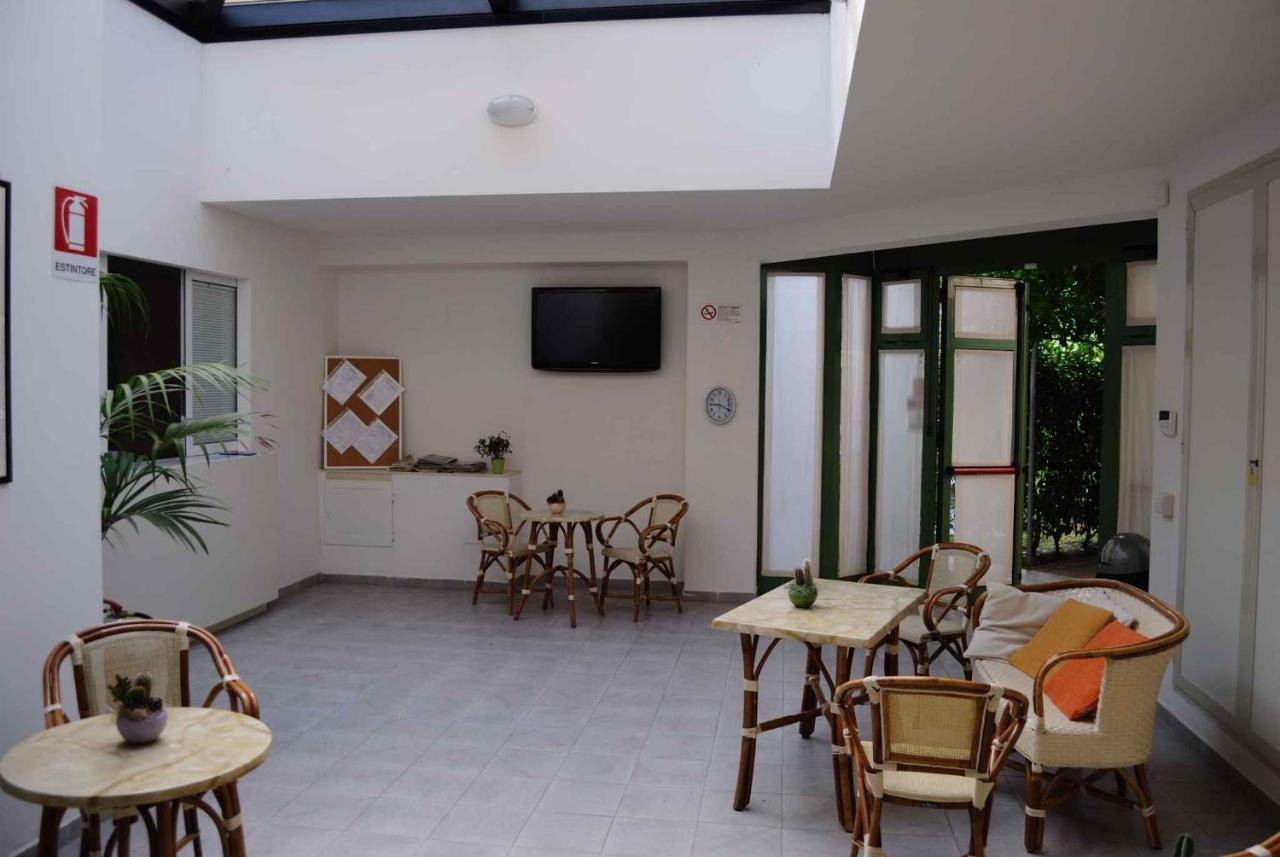 Apartment In Marina Di Massa - Toskana 24103 Exteriér fotografie